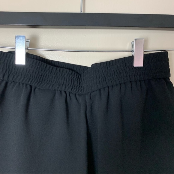 [H&M] Black Elastic Waist Beaded Pineapple Shorts - Picture 8 of 8